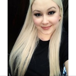 Meet your Posher, Caylee